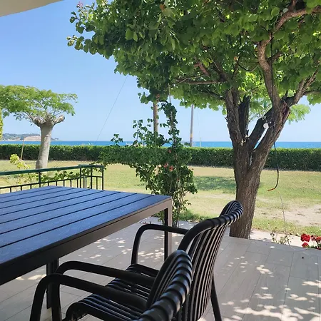 Al Mare Apartment *